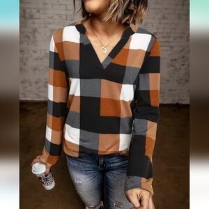 *NWT Dokotoo Basic Casual V Neck Plaid Print Cotton Cuffed Long Sleeve top